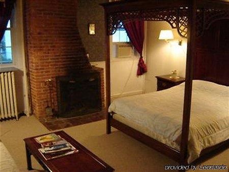 Maplehurst Inn Peterborough Habitación foto